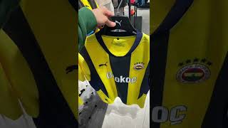 Fenerbahçe yeni forması İşte Fenerbahçenin 2025 model yeni çubuklu forması fenerbahçe [upl. by Anotal]