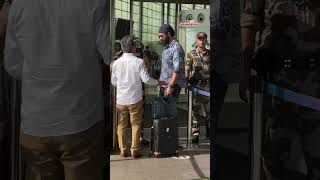 Vicky Kaushal spotted at the airport sporting a casual look but looking absolutely handsome [upl. by Ajiak]