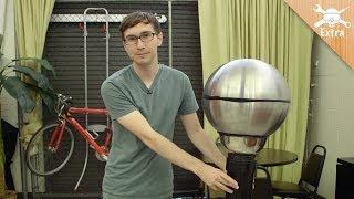 How to Make An Easy Van de Graaff Generator  DIY Extra [upl. by Kiran]