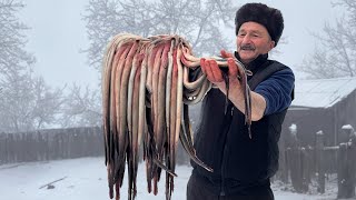 Cooking Up A Hundred River Lampreys To The Best Possible Recipe Life In The Village [upl. by Dwinnell]