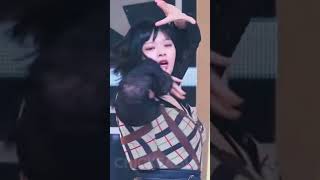 Jeongyeon Fancam twice jeongyeon onespark jeongyeonfancam [upl. by Danielle685]