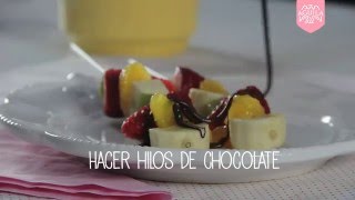 BROCHETTES DE FRUTAS Y CHOCOLATE 🍫 🍡  Recetas Chocolate Aguila [upl. by Latif]