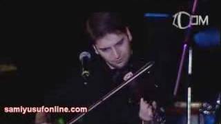 Sami Yusuf kemanı ile Taleal Beduru İlahisini çalıyor [upl. by Ahsitneuq]