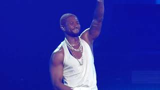 Usher  quotLovers and Friendsquot Live in Las Vegas [upl. by Jesh]