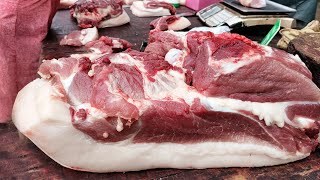 Cutting fat pork ， In Wugang City Hunan Province斩料刀工：湖南多大肥猪，排骨猪肉都好漂亮 [upl. by Garzon]