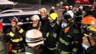 Conheça as técnicas de salvamento do Corpo de Bombeiros de SP [upl. by Nerraj149]