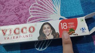 vicco vajradanti toothpaste full review and complete details [upl. by Barnebas]