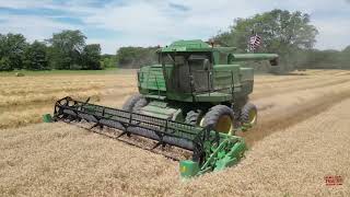 JOHN DEERE 8820 Titan II Combine Harvesting Wheat [upl. by Odnalor]