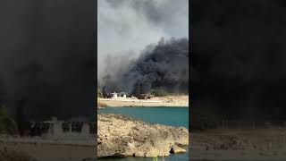 Vasto incendio a Lido Silvana Marina di Pulsano [upl. by Cas]