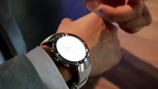 IFA 2016  Asus ZenWatch 3 [upl. by Notloc]