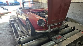 Part 1 of EFI conversion Carb base line and carb removal datsun roadster dyno [upl. by Inanaup553]