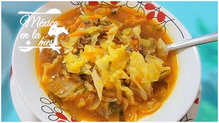 Sopa De Repollo Con Carne Receta  México en la mesa [upl. by Ohnuj]