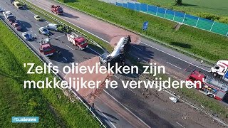 Smakelijk ongeluk 12000 kilo chocolade op weg  RTL NIEUWS [upl. by Lebazi]