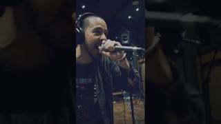 Mike Shinoda feat Bonnie Fraser Stand Atlantic Singing Bleed It Out [upl. by Erv601]