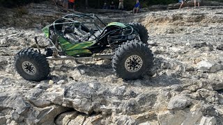 Cutting and Siping RC Tires for Rock Crawling Rock Bouncing or TTC [upl. by Retsev]