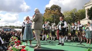 Standkonzert der Wiesnkapellen auf dem Münchner Oktoberfest [upl. by Eldreda]