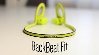 Обзор Plantronics BackBeat Fit [upl. by Hairom]