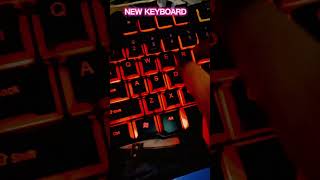 Old keyboard Vs New keyboard capcut keyboards gaming mechanical viral [upl. by Nigem]