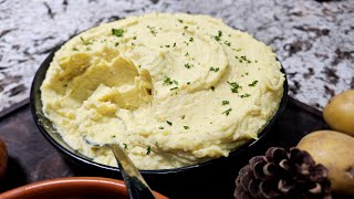 Easy Creamy Mashed Potatoes and Savory Gravy Grandmas Thanksgiving Recipe [upl. by Harriett]