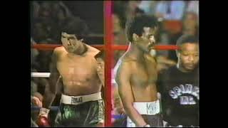 Michael Spinks vs Yaqui Lopez Full Fight Knockout KO7 Spinks pre Holmes Mike Tyson Cooney1980 [upl. by Gwenn944]