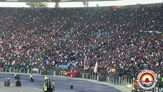 Roma  Bologna 23 la Curva Sud esce dallo stadio nel secondo tempo [upl. by Ahsinrad]