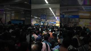 Ndls metro station in afternoon metro newdelhi metrostation crowd [upl. by Eigram]