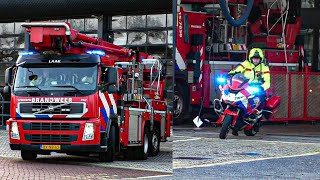 Brandweermotor 159662 en hoogwerker 157650 brandweer Laak met spoed naar een brand woning [upl. by Ettenauq]