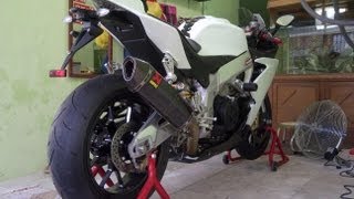 Aprilia RSV4R Tahun 2011 full accessories  istimewa [upl. by Yenor]