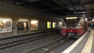 SBahn Berlin  Züge im Bahnhof Schönhauser Allee im Linksverkehr 1080p [upl. by Nedrah]