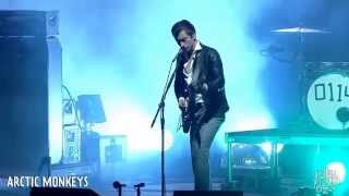 Arctic Monkeys  Knee Socks  outro to My Propeller  lollapalooza 2014 [upl. by Sheya839]