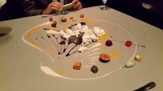 Dolce spettacolare al ristorante MOLECOLARE Alinea a Chicago [upl. by Dorlisa904]