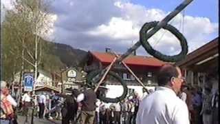 Maibaum aufstellen Bodenmais 1998 [upl. by Kellene294]