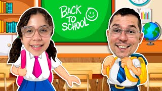 SARAH E O PAPAI FORAM PARA ESCOLA JUNTOS NO ROBLOX [upl. by Caputo]