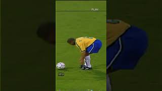 Heres Roberto Carlos secret during free kicks ⚡ [upl. by Jazmin985]