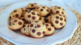 Galletas con pepitas de chocolate  Receta casera fácil y rápida [upl. by Meluhs]