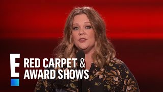 Melissa McCarthy Wins Favorite Comedic Movie Actress  E Peoples Choice Awards [upl. by Anivid706]