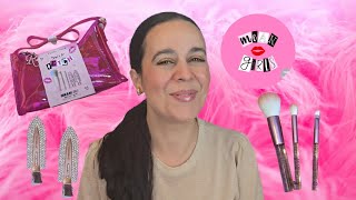 UN UNBOX TUTTO ROSA CON MEAN GIRLS X REVOLUTION parliamo della sveglia birichina [upl. by Ise]