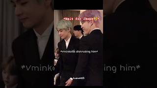 Vminkook Distrubing Jin While Hes Doing Vlive🤣 shortsfeed vminkook trending [upl. by Boswell877]