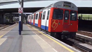 This is the proper Journey on the Hammersmith amp City Line from Barking to West Ham [upl. by Noek]