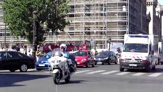 Paris Police Motorbikes Escort Two Ambulances in Traffic [upl. by Kaiulani]