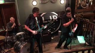 The Jaspers at Little Johnny Russells [upl. by Aeriela]