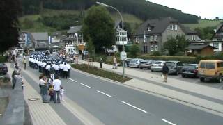 Schützenfest Schmallenberg  Oberkirchen 2009  Festzug am Sonntag [upl. by Nosle108]