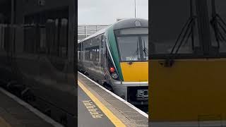 22341 departing Limerick junction working Cork to Dublin￼ [upl. by Lazar]