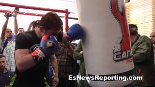 canelo alvarez vs floyd mayweather canelo showing power and speed  EsNews Boxing [upl. by Iramo]