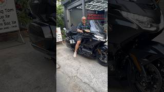 Honda Goldwing 1800cc 390kg mà điều khiển siêu nhẹ 🔥🔥 [upl. by Aras]