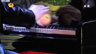 Lang Lang plays the black keys etude with an apple [upl. by Asilat736]