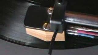 JS Electrostatics airbearing tangential tonearm [upl. by Nadia]