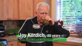 Jay Kordich makes Raw Potassium Broth [upl. by Mikkanen]