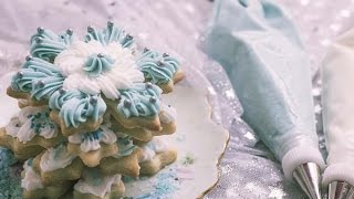 Decorating Christmas Cut Out Cookies with Buttercream [upl. by Littell]