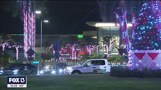 Crowds gather for Mall at University Town Center light show [upl. by Wernsman691]